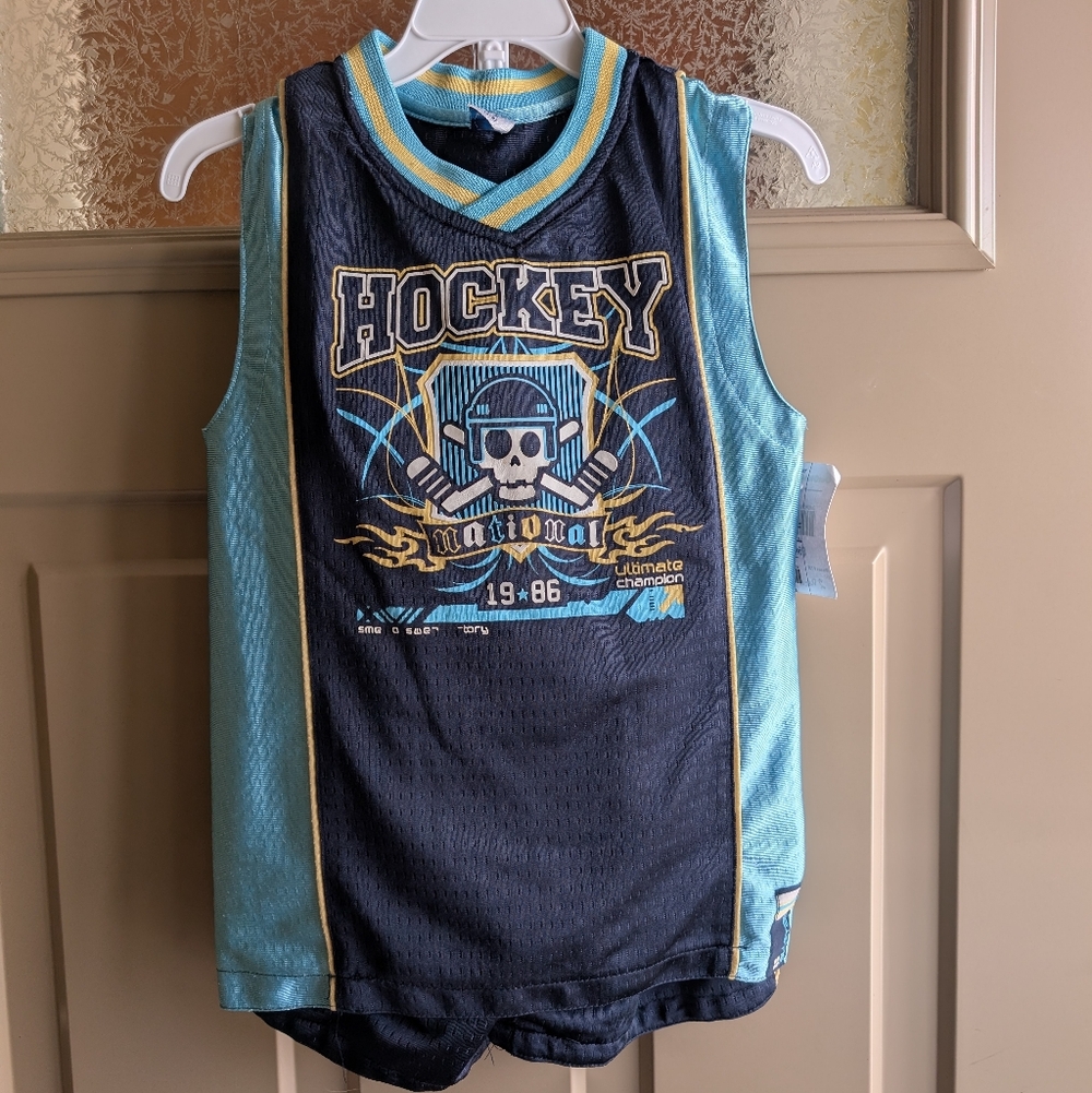 🩶3/$20 5/$30 7/$40🩶Boys Sz 4 Short Set